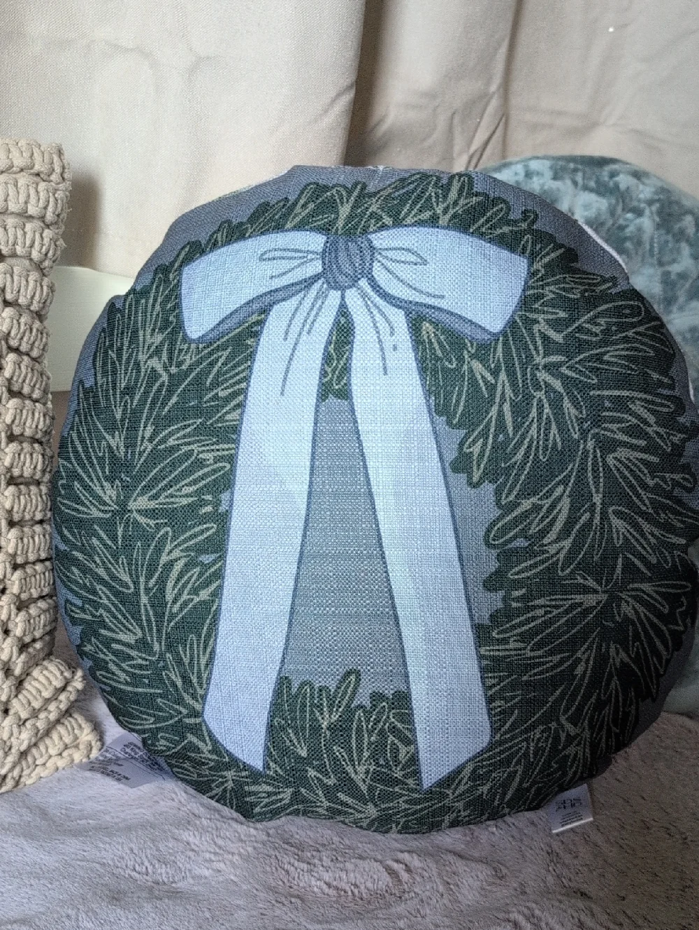 Sewing Down South Pillow Decorative Green Wreath Holiday Throw Pillow Christmas